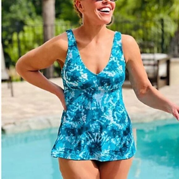 Kim Gravel x Swimsuits For All Flowy Tankini and Brief Set - Picture 1 of 8